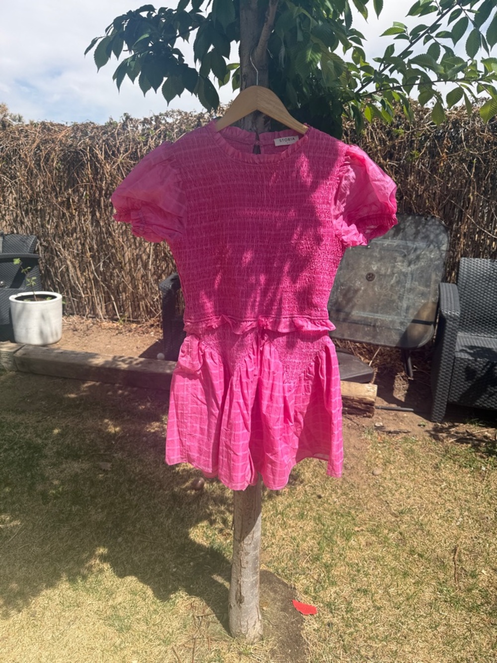 Storia Hot Pink Smocked Puff Sleeve Casual Dress